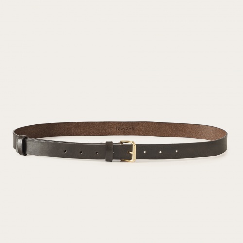 Unisex belt with a metal buckle, dark brown